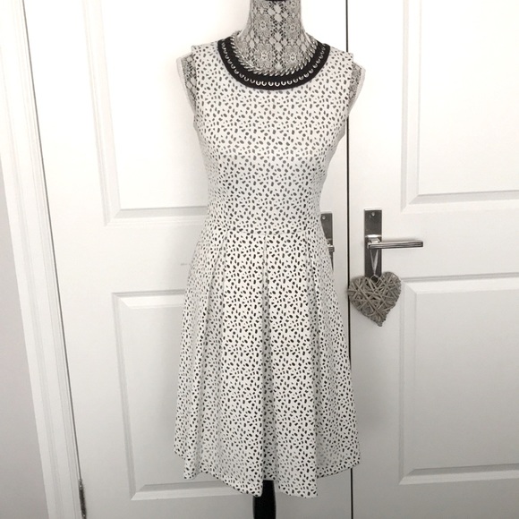 Karl Lagerfeld Dress - Picture 1 of 7